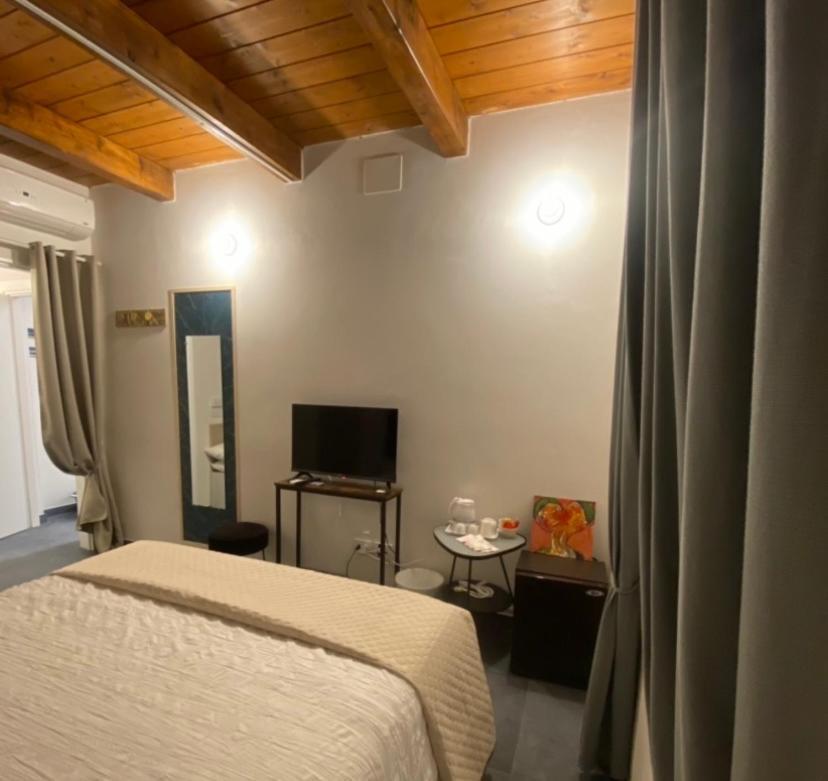 Casa Raffaela Hotel Марина ди Пиза Екстериор снимка