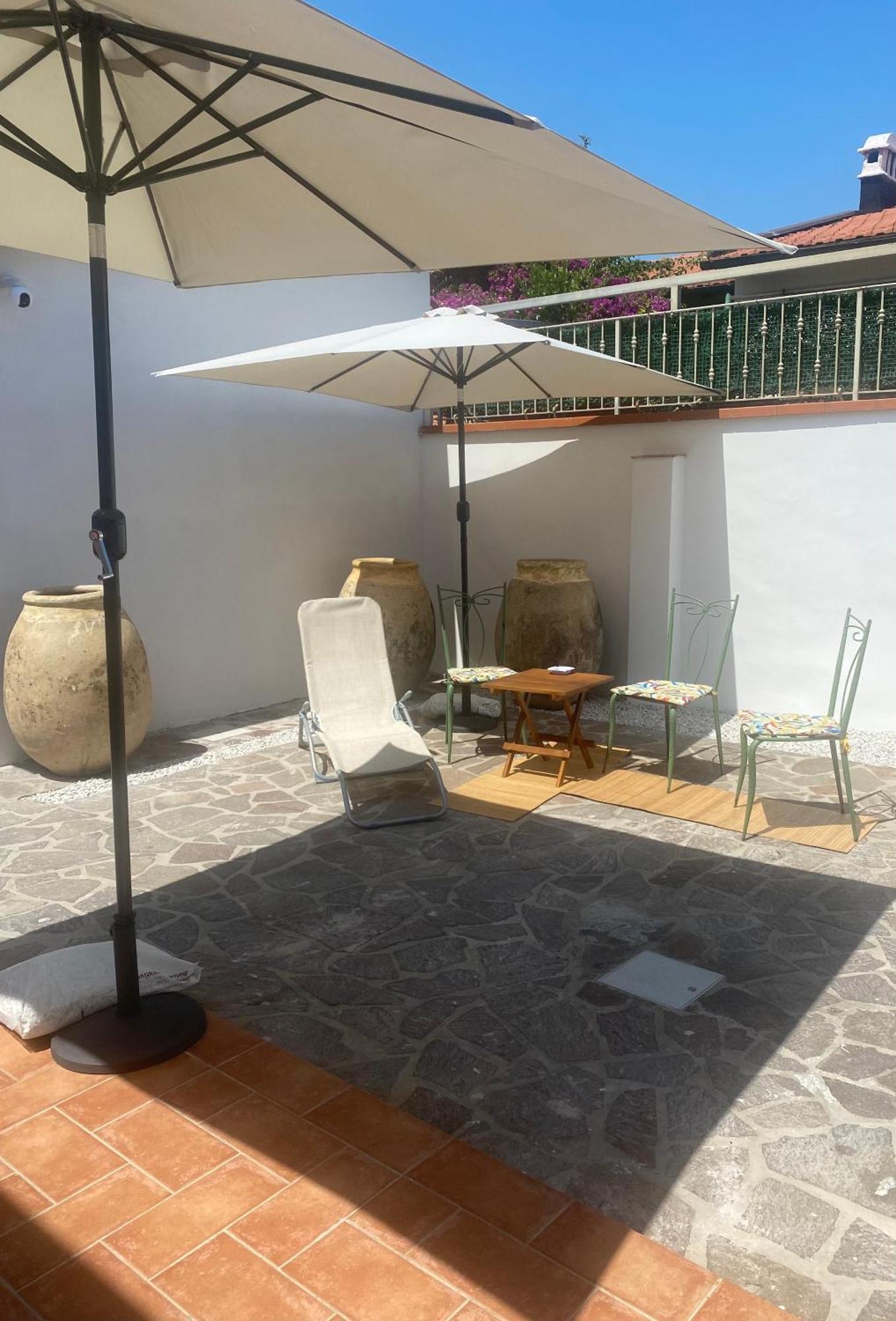 Casa Raffaela Hotel Марина ди Пиза Екстериор снимка
