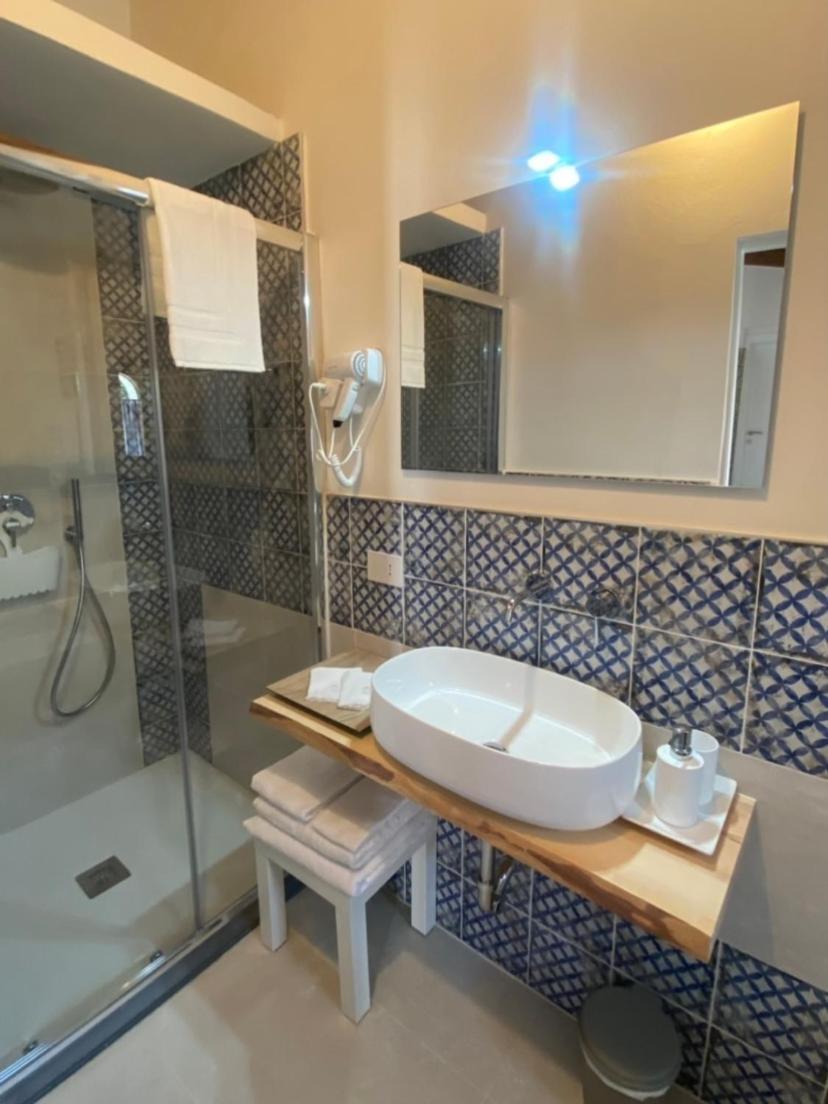 Casa Raffaela Hotel Марина ди Пиза Екстериор снимка